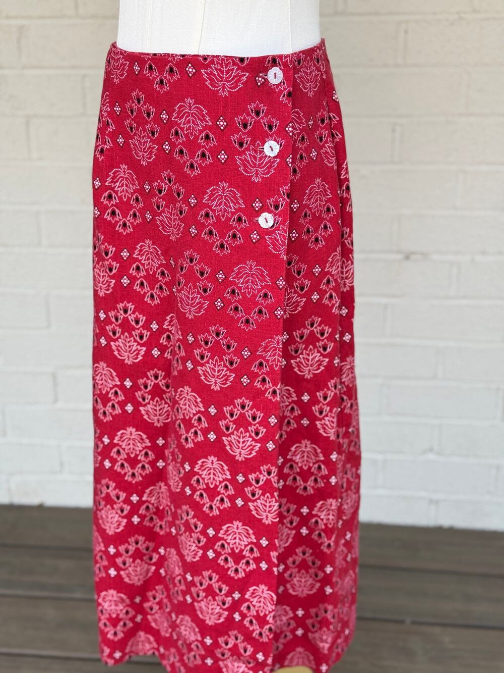 Coldwater Creek Red Linen Blend Midi Wrap Skirt Bandana Print Buttons PS